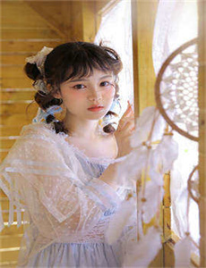 《不夜天小山城》