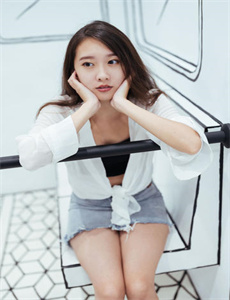 《女儿的朋友2中文》